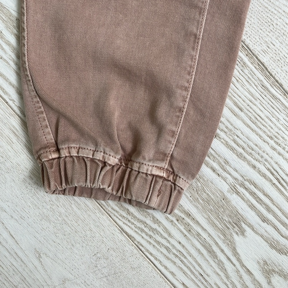 Women’s Gap size small dusty rose twill jogger. - Picture 4 of 6